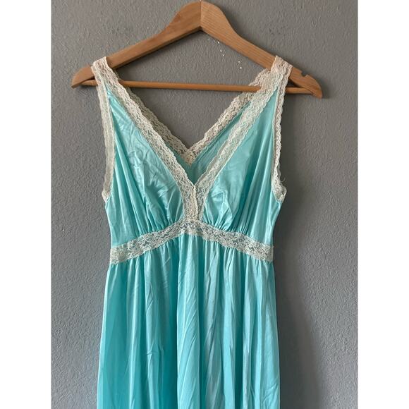 Vintage Miss Elaine 2pc Nightgown - Picture 4 of 12